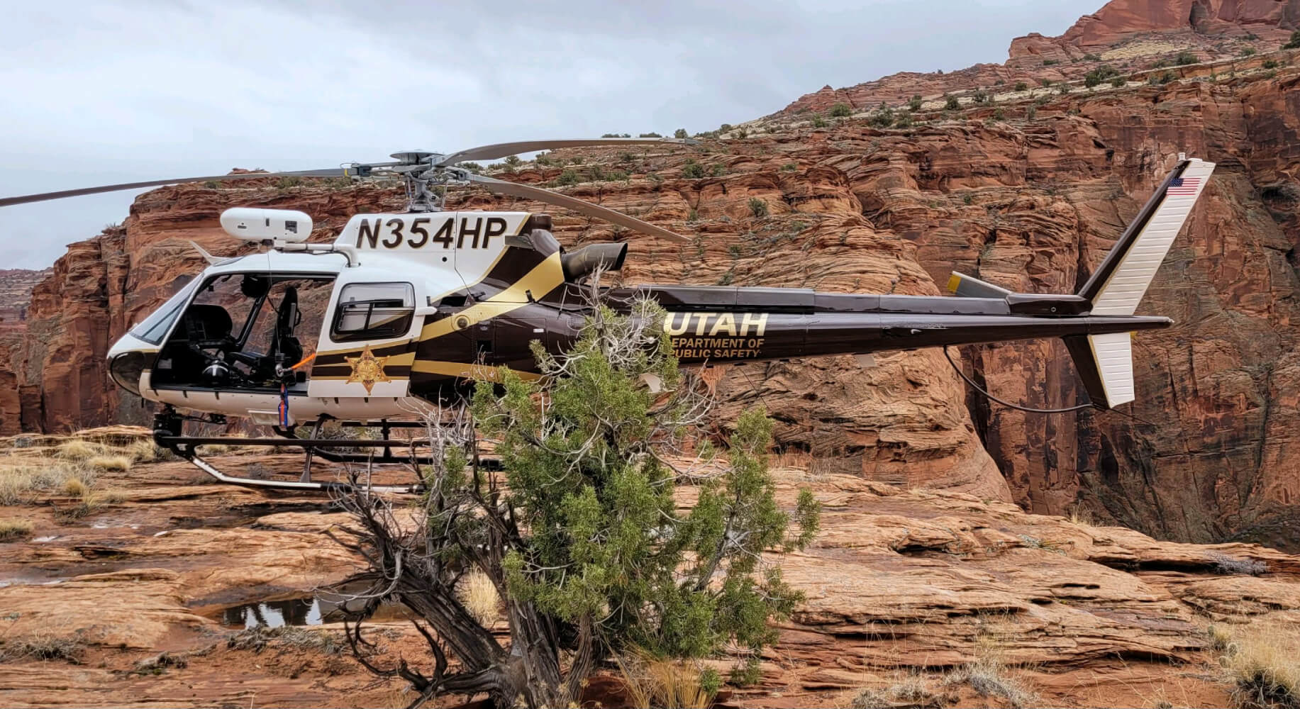Utah DPS helicopters hoist 18 people from flash flood in Buckskin Gulch canyon
